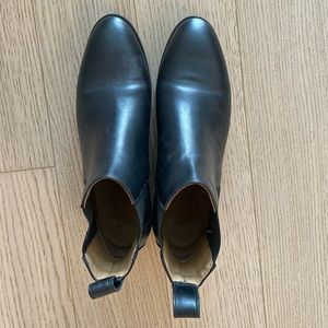 Everlane Modern Chelsea Boot